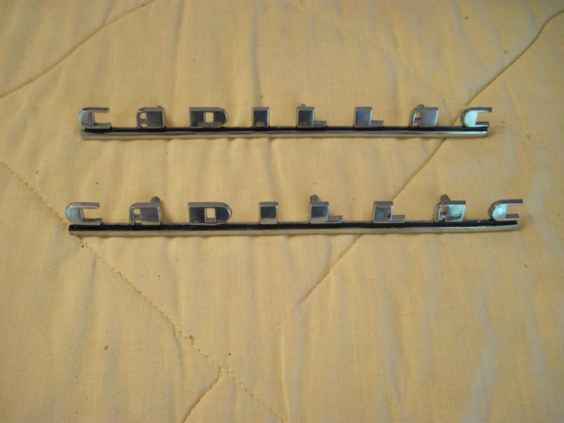 1946 cadillac front fender letters (cadillac) -nos