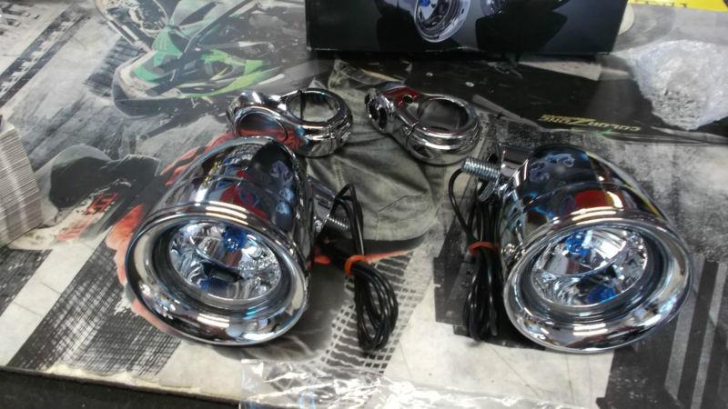 kuryakyn engine guard mounted driving lights