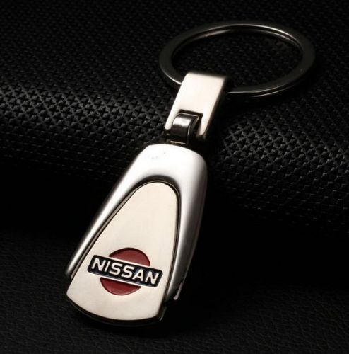 New fashion car logo key chain echelon key chain, suitable for nissan