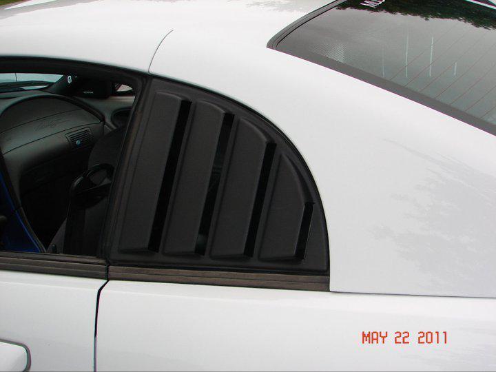 2003 mustang rear window louvers