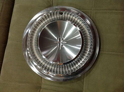 1965 lincoln continental hubcaps