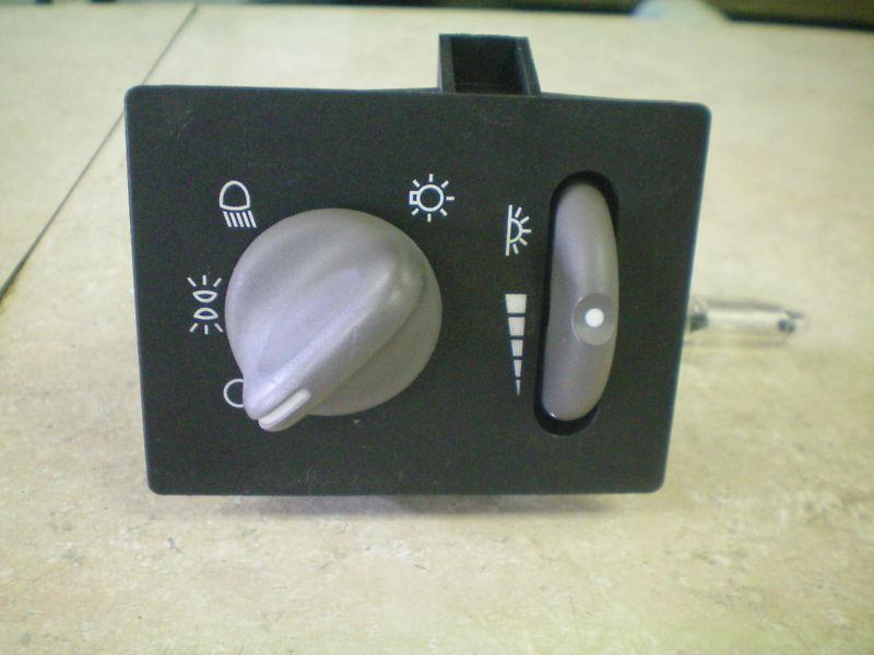 Pontiac montana head light control switch knob bezel interior dimmer 10409579