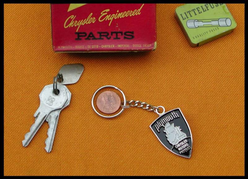 1930's old style plymouth keychain 1940-1950's convertible wagon keyring