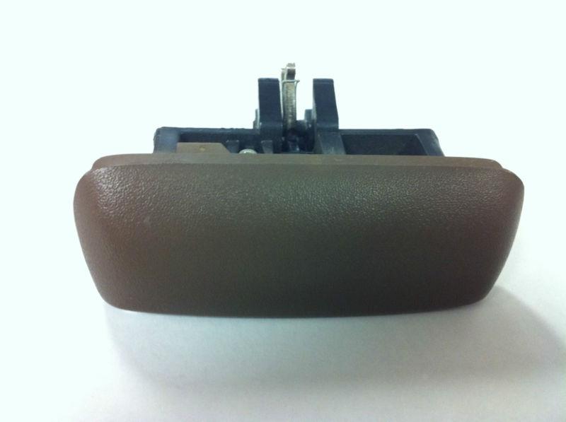 Sell 972000 Dodge Dakota/ Durango Glove Box Latch Tan in Hazleton