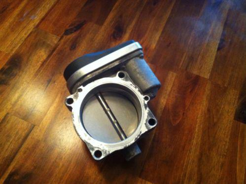 Sell MOPAR DODGE JEEP CHRYSLER throttle body 5.7 HEMI ENGINE in