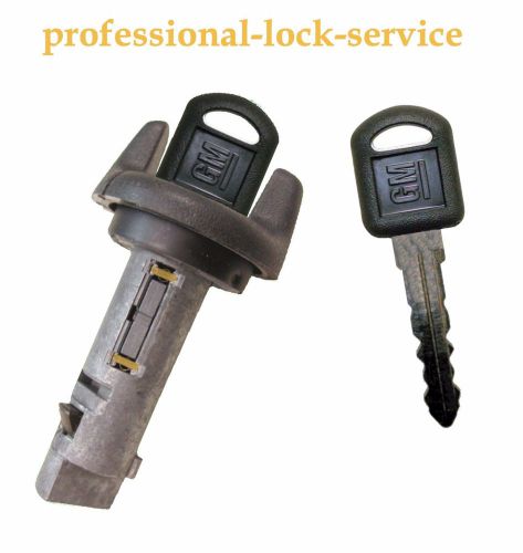 Chevy gmc pickup 95-97 oem ignition key switch lock cylinder tumbler 2 gm keys