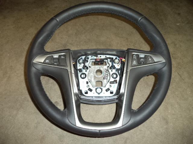 10 lacrosse steering wheel black with radio controls 325713