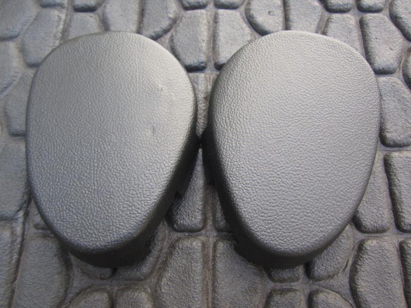 Datsun 71-74  240z 260z seat mechanism covers (2x left and right) 280z