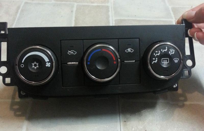 Find Chevrolet impala AC and heater control unit in Jacksonville