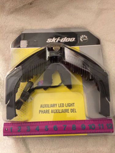 Ski-doo auxiliary led light-new in package=part number 860 201 235