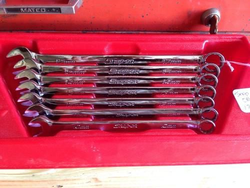 Snap on 7pc metric 12 point wrench set 17mm-10mm oexm