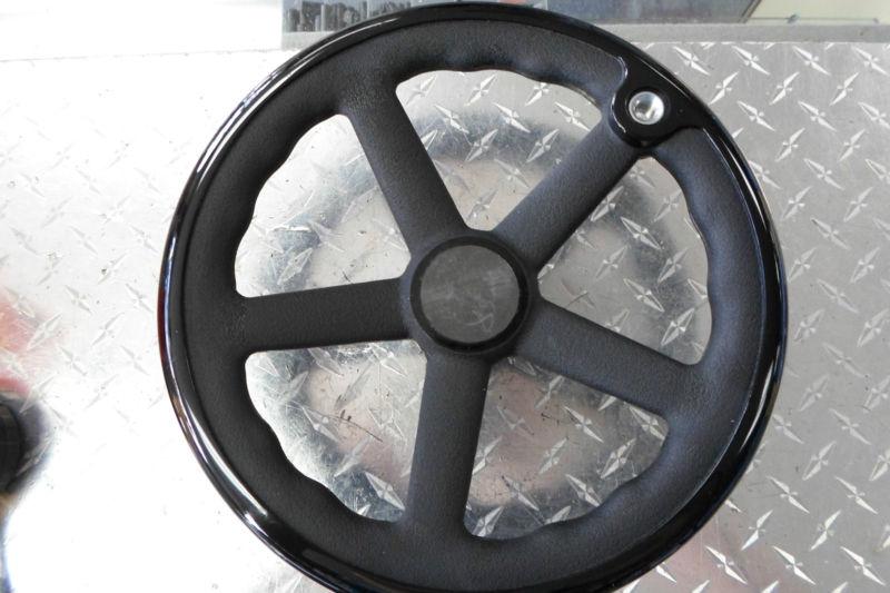 Steering wheel 9-1/2" with knob