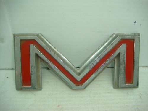 1974-1977  nos gmc van m emblem