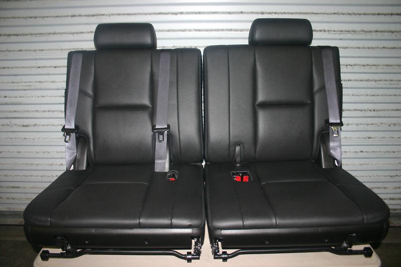 2007-2013 oem cadillac escalade perferated 3rd third black leather row seats