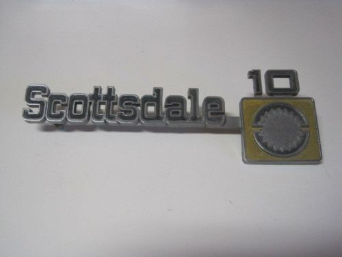 Chevrolet fender emblem 1979 1975 1980 gm scottsdale 10 used no pits 14016639