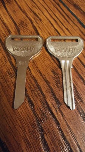 Pair 2 yamaha vintage motorcycle key blank # 611 / 90890-55917 key blank m/s 611