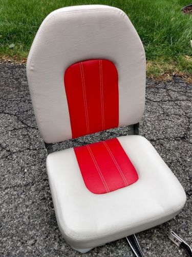 Cabelas like-new white red deluxe folding marine hi back boat seat uv treated