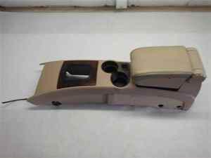 06-07 cadillac cts oem center console w/ cup holders
