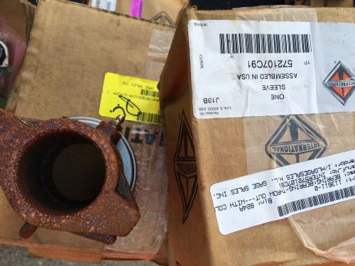 572107c91 international throw out sleeve and bearing