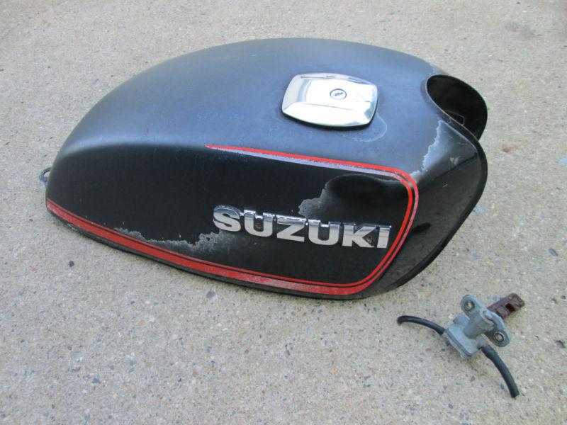 suzuki gs tank