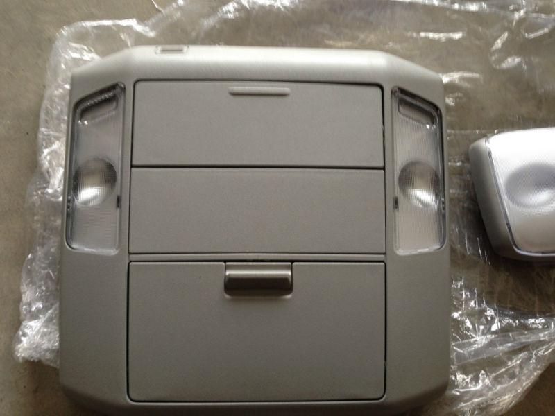 08-13 tundra overhead console lamp and dome light