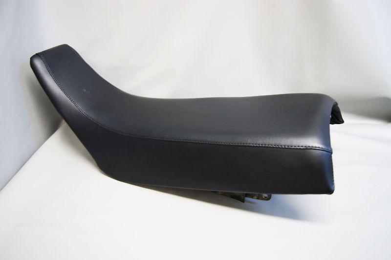 xr600r seat cover