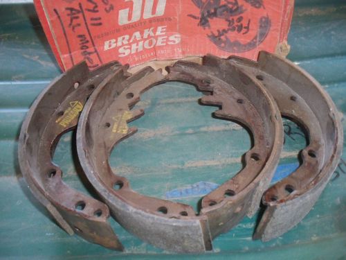1962 1963 chevrolet chevy ii front brake shoes