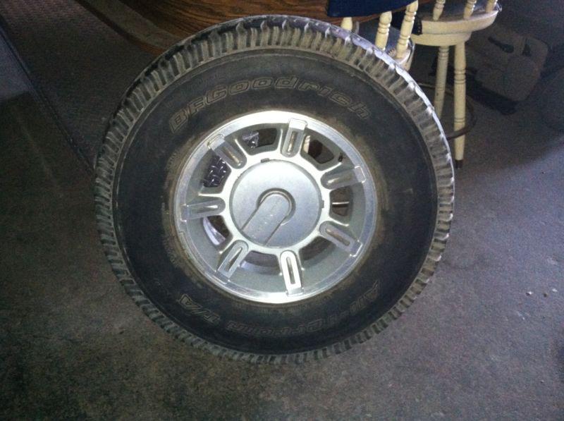 2003-2009 17 inch hummer h2 spare tire and wheel 