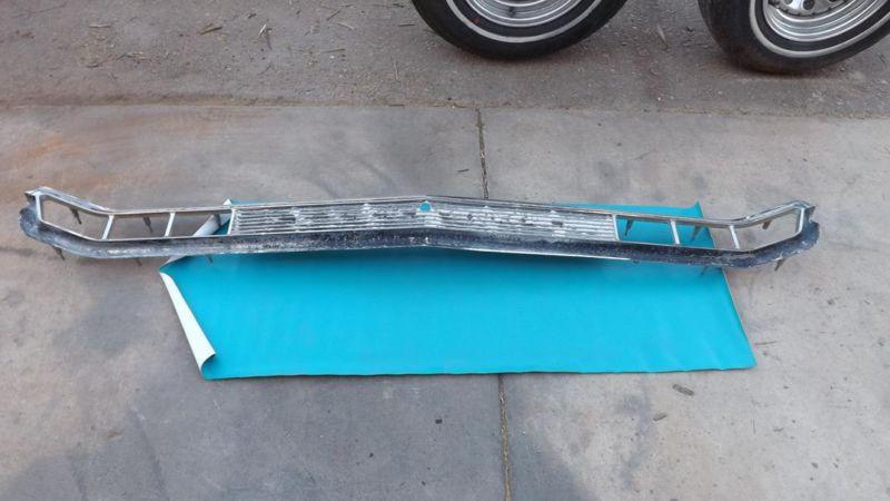 Sell 1965 PONTIAC BONNEVILLE TAIL LIGHT PANEL in Glendale, Arizona, US