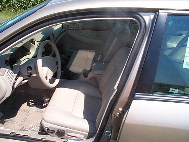 Purchase 2004 Chevy Impala Interior Rear View Mirror 95817
