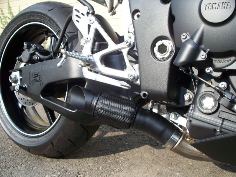 2009 r1 exhaust