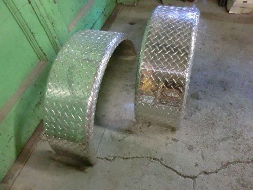 Set of 2 single flat top aluminum tread plate fenders 10 x 32 x 16