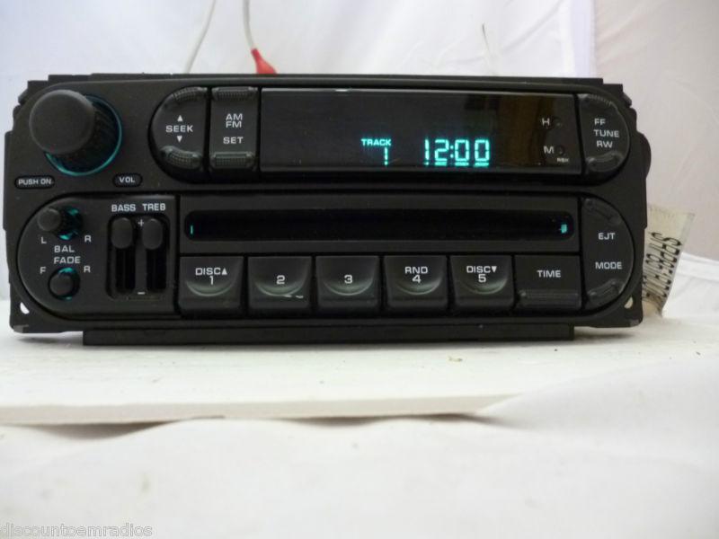 02-07 dodge chrysler jeep radio cd player factory oem  p05091556ag 