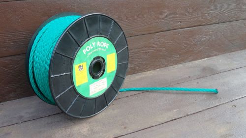 Mariner brand  5/16&#034; poly rope - 300 &#039; ft.