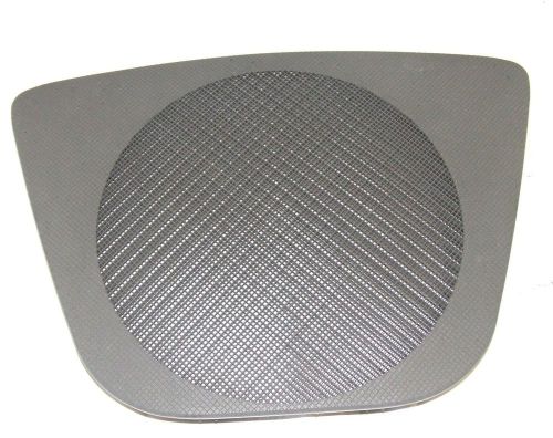 2003 cadillac cts 3.2l subwoofer rear cover grey grille plastic