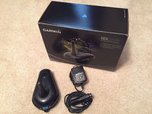 Garmin gdl 39 3d kit - ads-b receiver, battery, wall &amp; plane charger great shape