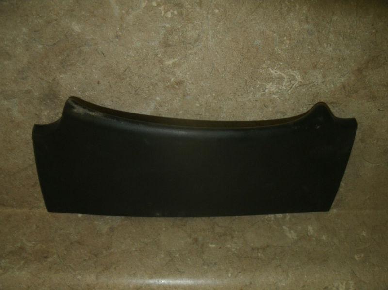 01-04 town & country/01-03 voyager lower steering column trim/ black sa35trmaa