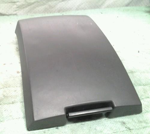 2003 chrysler pacifica center console lid. black