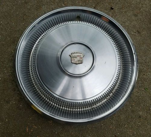 cadillac hubcaps vintage