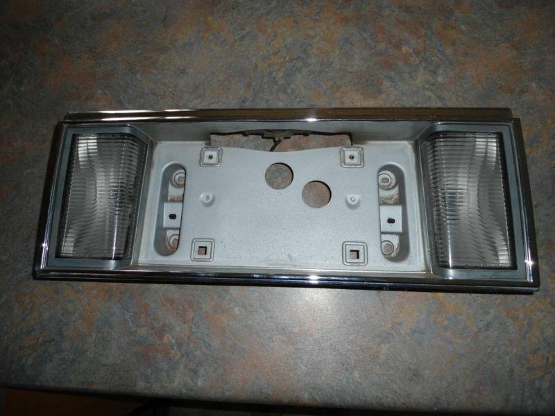 Buy 1989-93 CADILLAC DEVILLE BACK UP LIGHTS ASSEBLY BEZEL COMPLETE OEM