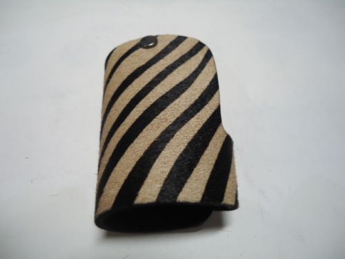 Car smart key remote fob glove cover e65 e66 (fits:bmw) animal zebra print