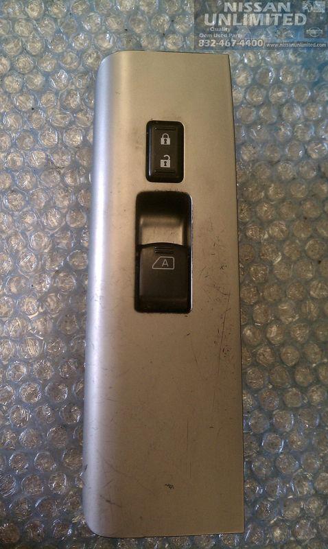 2007 nissan pathfinder oem right front power window switch