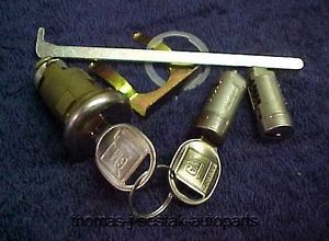 New console glove &amp; trunk lock cylinder with gm keys oldsmobile 1969 cutlass 442