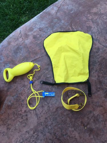 Scuba diving lift bag and throw rope