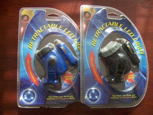 Lot of 2 retractable led light magnetic work light dc 12v ( car )