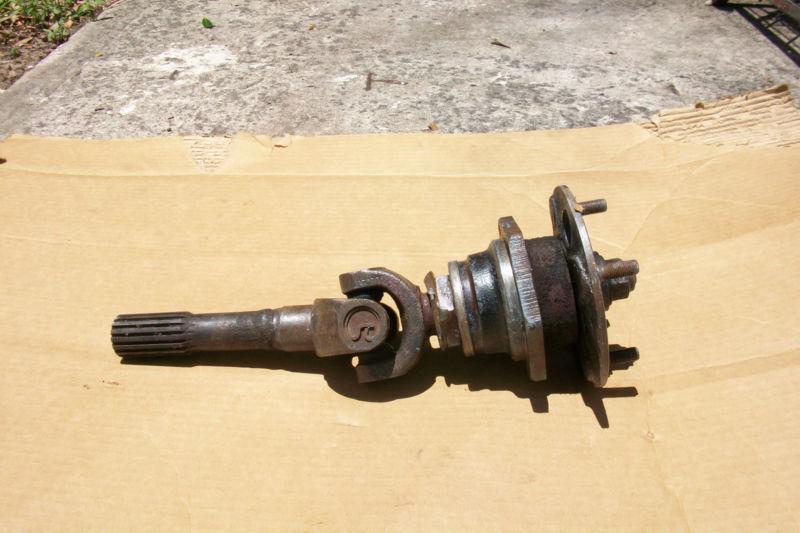 Triumph tr6, tr250 outer axle half shaft 