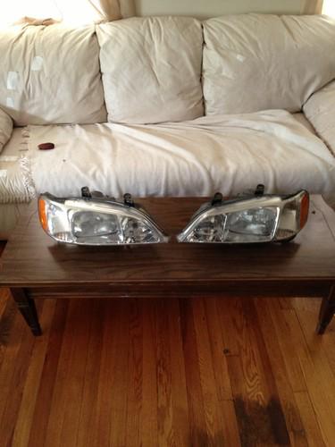 1999 00 01 acura 3.2 tl passenger  right headlight "depo" aftermarket