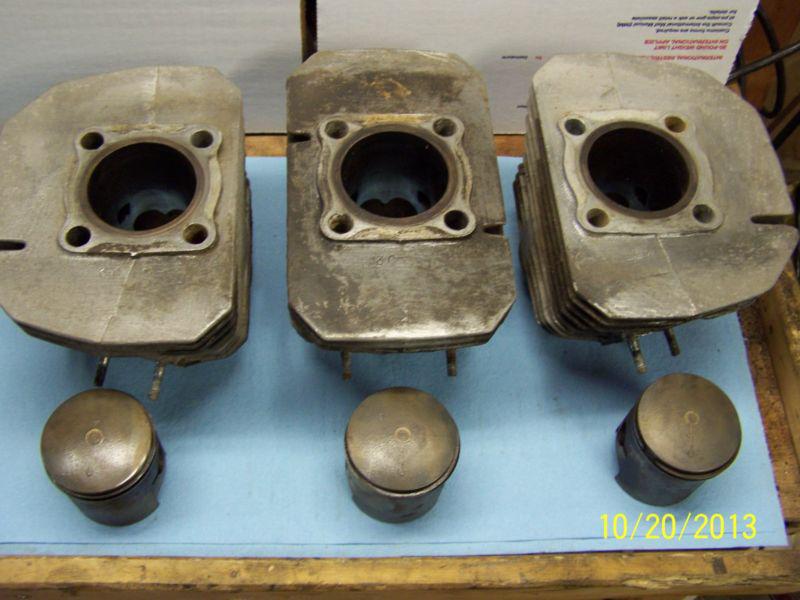 Kawasaki 1971 h1 500 engine cylinder with pistons machiii 1971