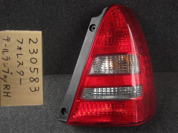 Subaru forester 2004 rear right combination lamp [8315500]