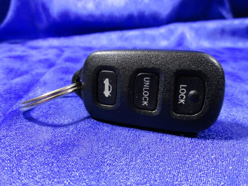 Toyota oem 4 button car key fob   *free shipping*